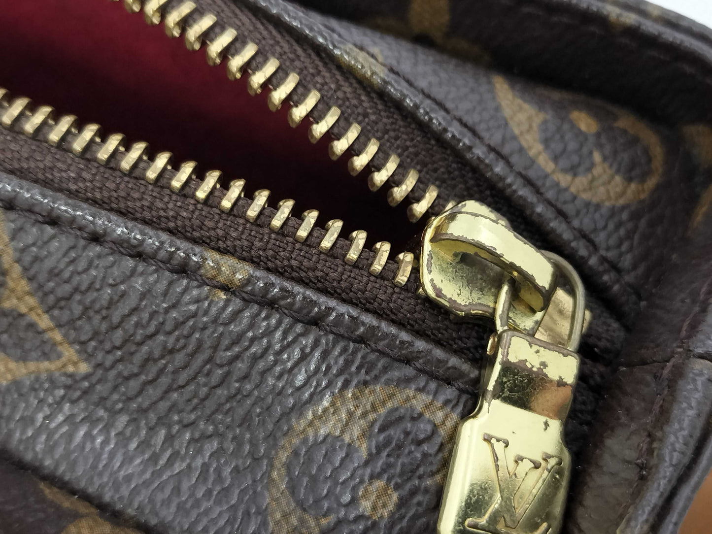 LOUIS VUITTON LV bag handbag