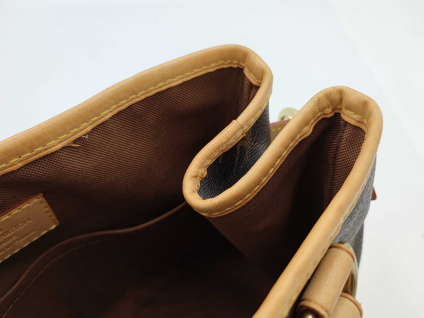 LOUIS VUITTON Monogram Batignolles PM Handbag
