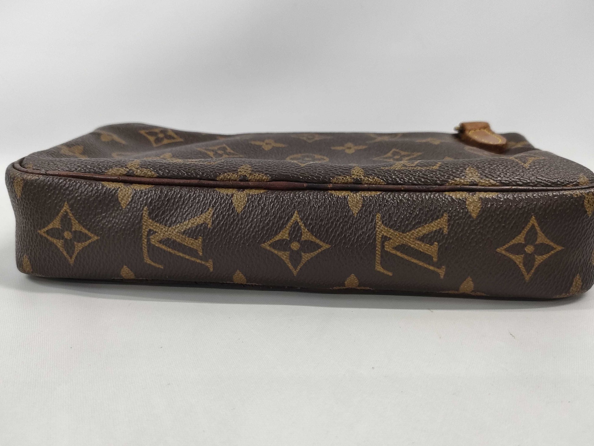 LOUIS VUITTON Marly Bandouliere Shoulder Bag