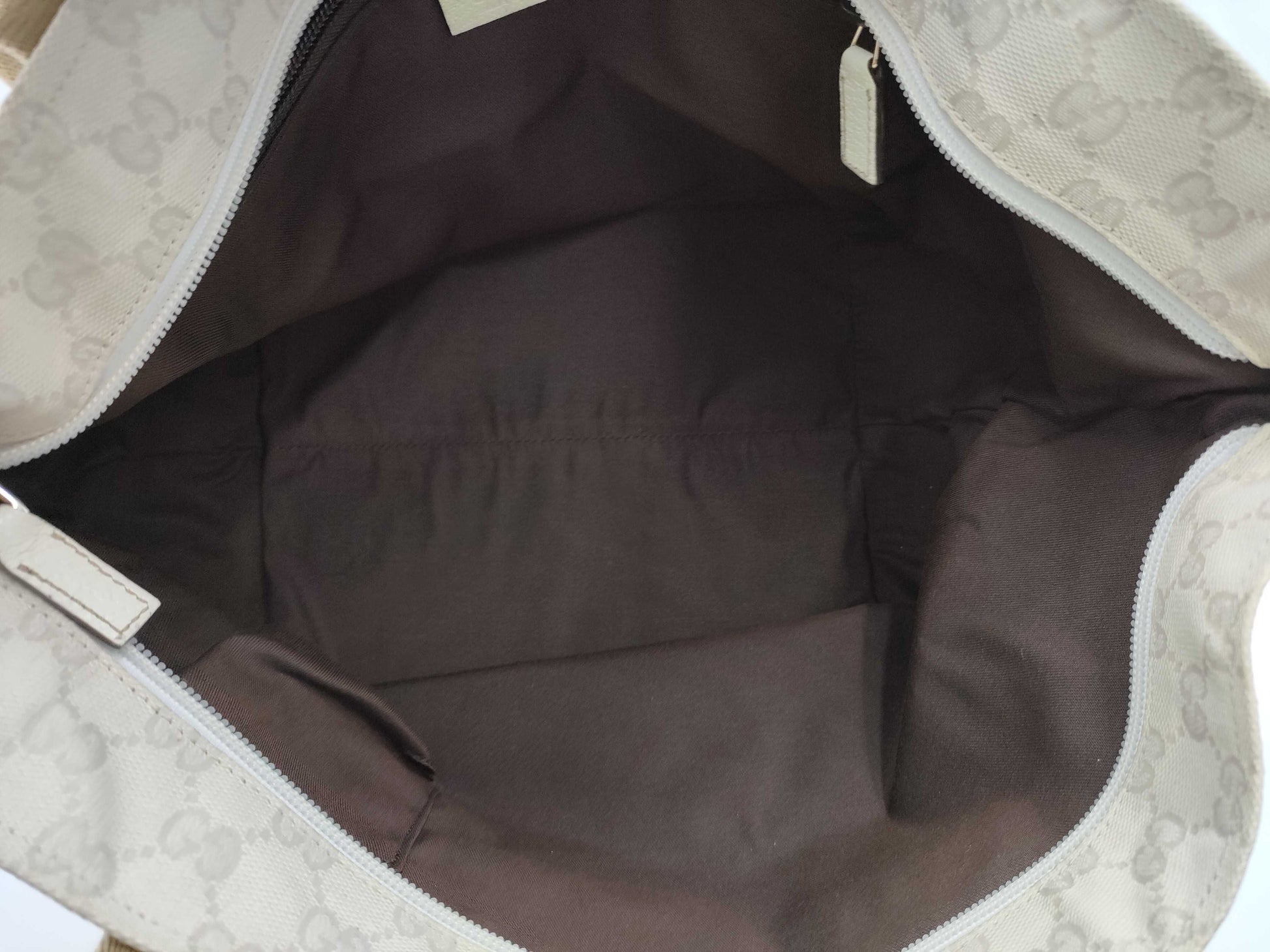 GUCCI GUCCI GG Canvas Handbag Handbag