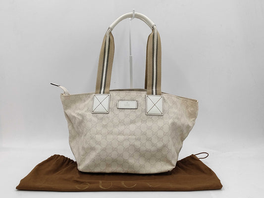 GUCCI GUCCI GG Canvas Handbag Handbag