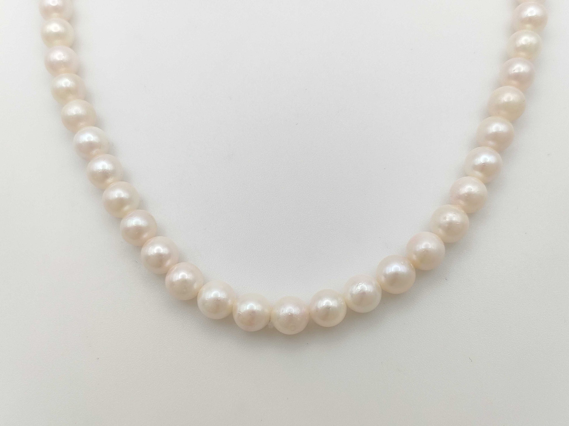 Pearl diameter approximately 6.5mm-6.8mm, Sterling Silver, 29.3g, Necklace 