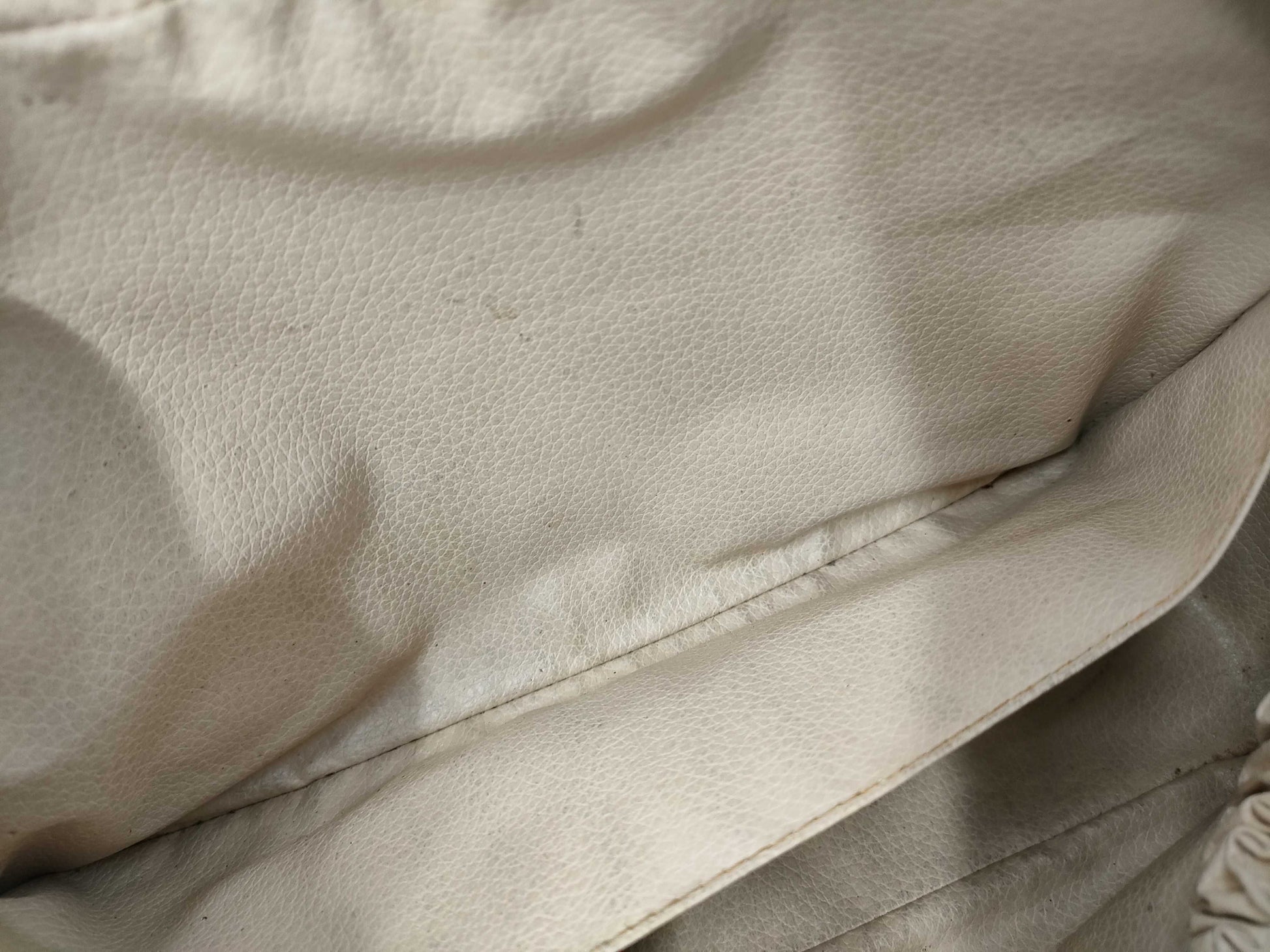 LOUIS VUITTON LV Monogram Truss Toilette Handbag Clutch Bag