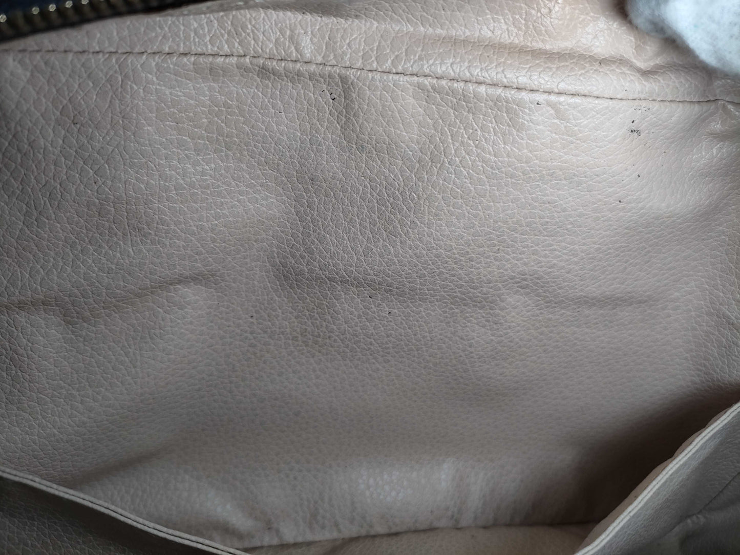 LOUIS VUITTON M47522 Monogram Louis Vuitton Second Bag