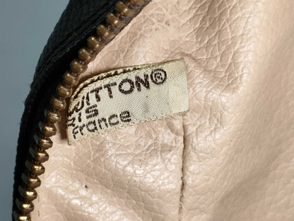 LOUIS VUITTON M47522 Monogram Louis Vuitton Second Bag
