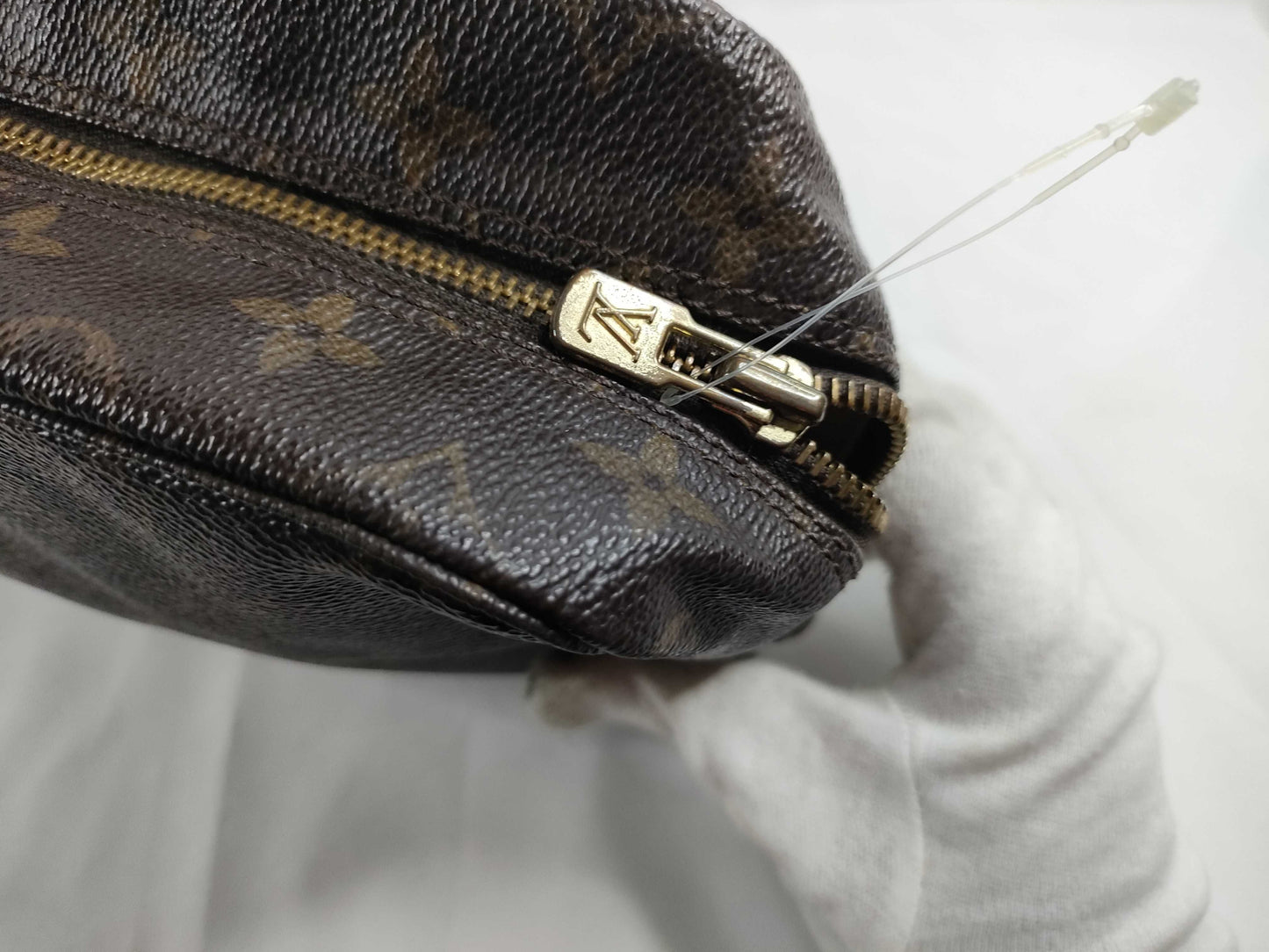 LOUIS VUITTON M47522 Monogram Louis Vuitton Second Bag