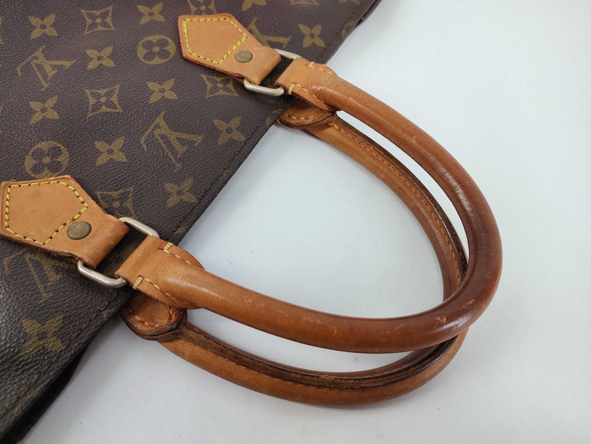 LOUIS VUITTON Monogram Louis Vuitton Tote Bag