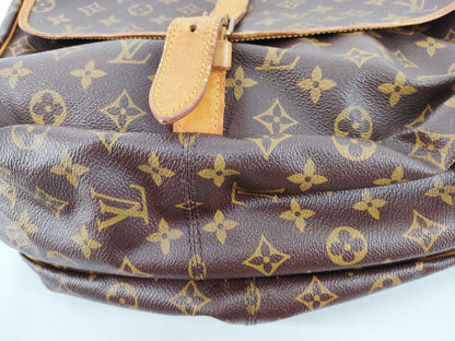 LOUIS VUITTON Monogram Louis Vuitton Shoulder Bag