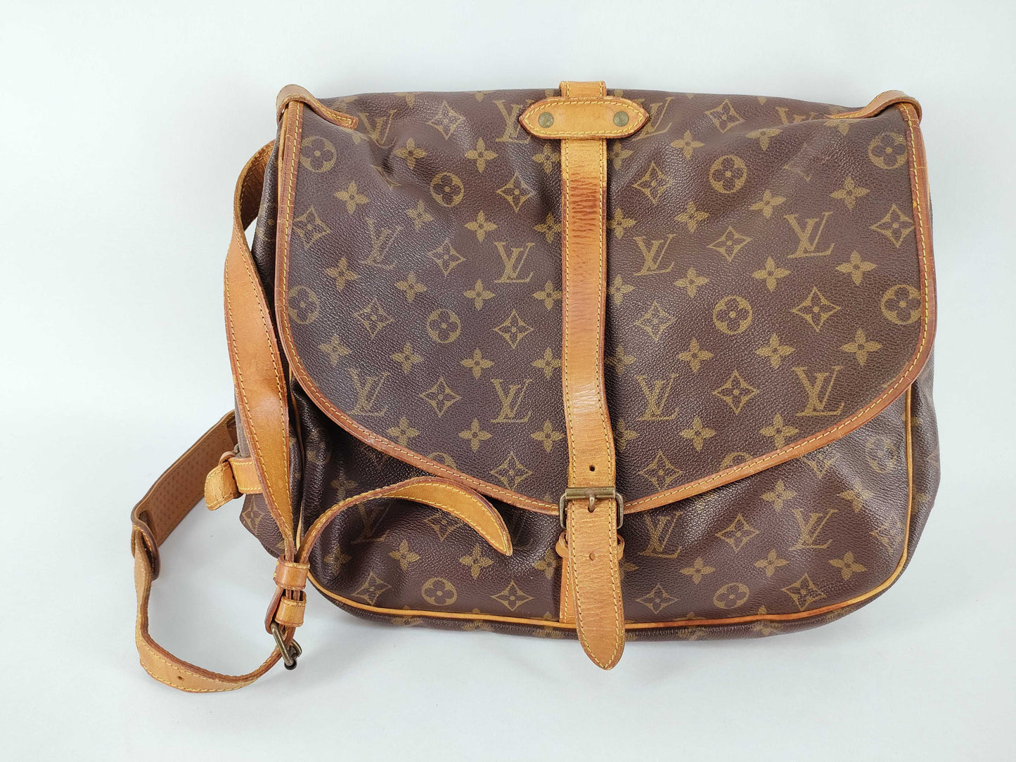 LOUIS VUITTON Monogram Shoulder Bag