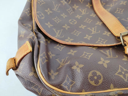 LOUIS VUITTON Monogram Shoulder Bag