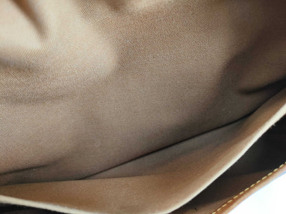 LOUIS VUITTON Monogram Shoulder Bag