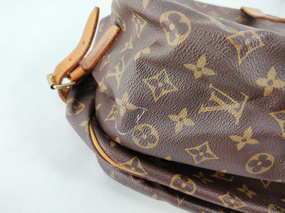LOUIS VUITTON Monogram Shoulder Bag