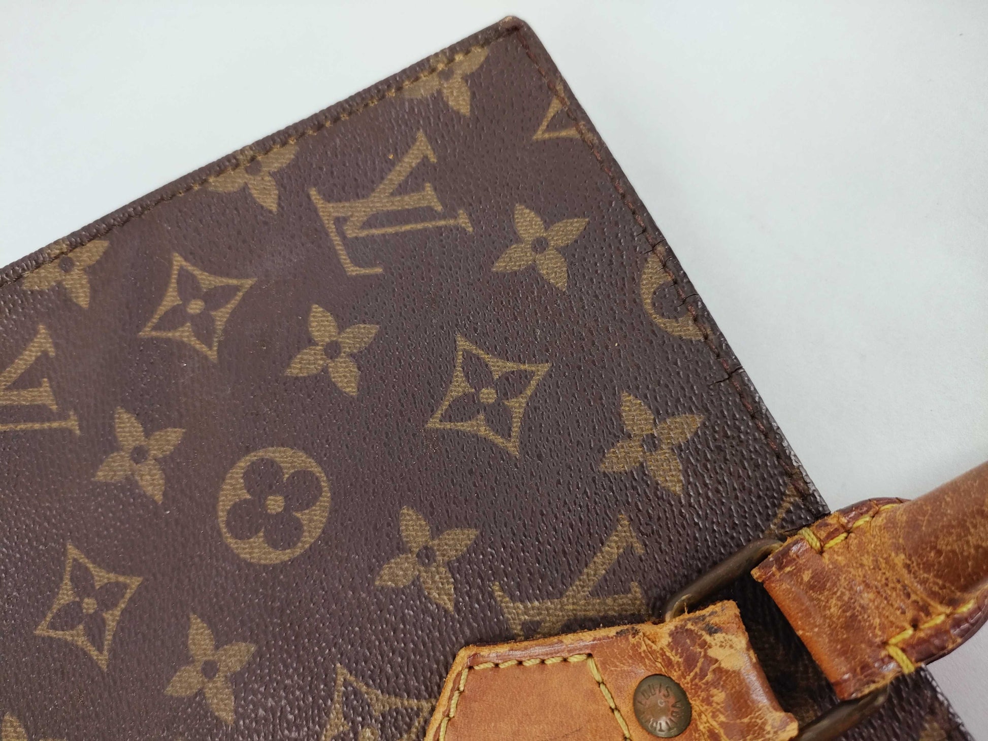 LOUIS VUITTON Monogram Louis Vuitton M51140 Sac Plat Tote Bag