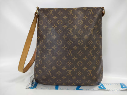 LOUIS VUITTON Musette Shoulder Bag