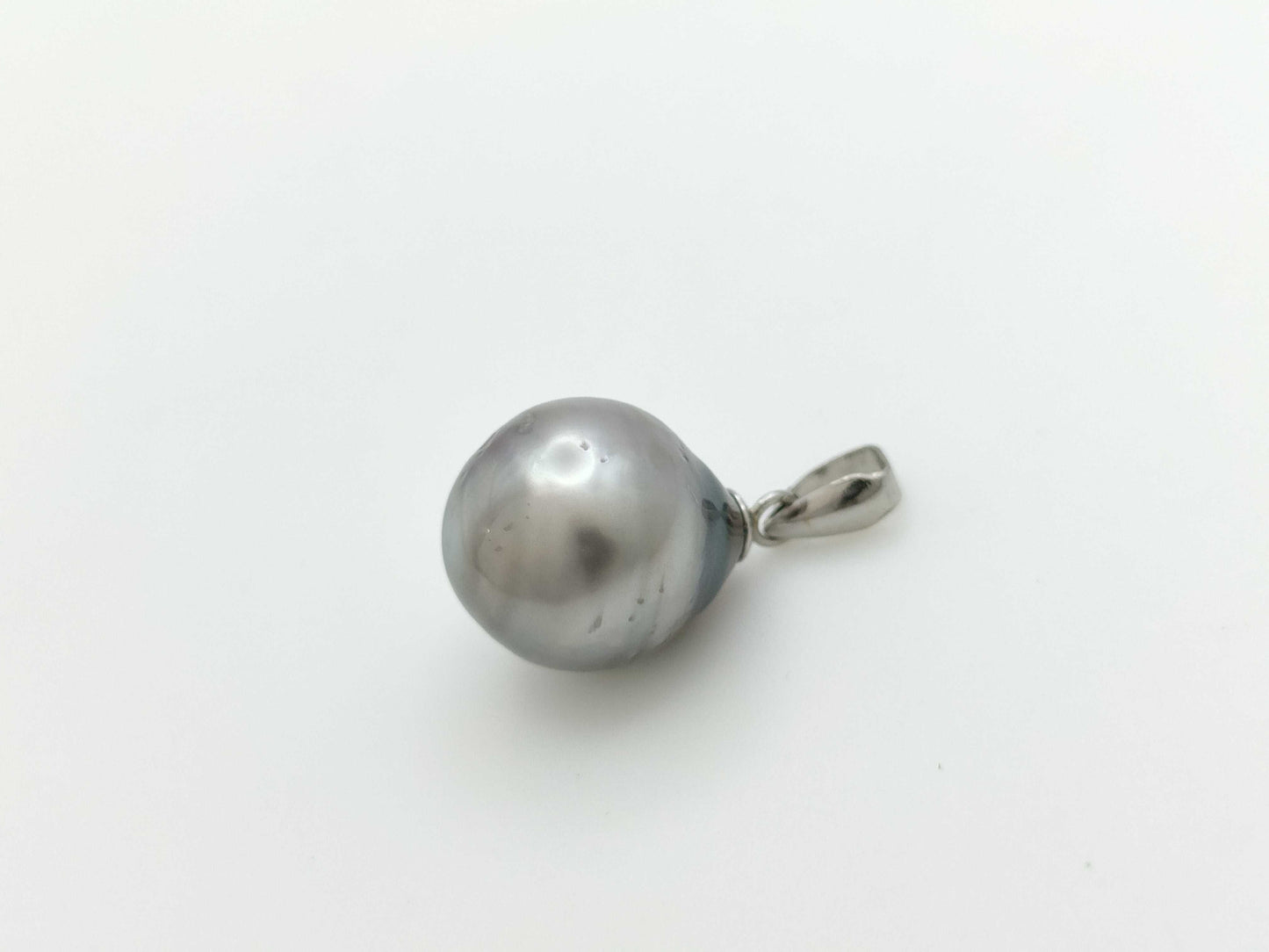 Black South Sea Pearl Pendant Top, Approx. 10.5mm Diameter, PT850, 1.8g 