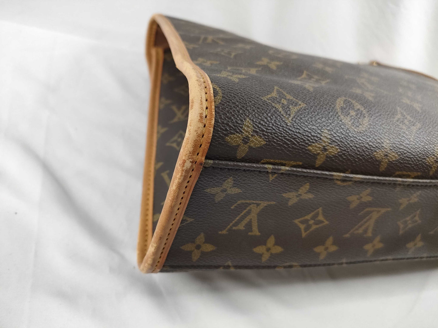 LOUIS VUITTON M51120 Monogram LOUIS VUITTON Beverly M51120 Handbag