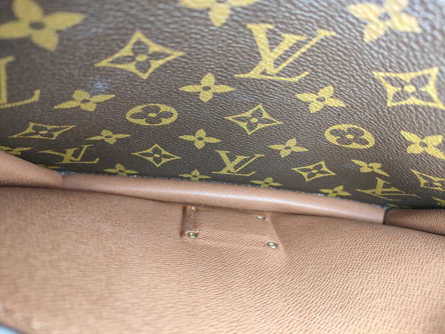 LOUIS VUITTON M51187 Monogram LOUIS VUITTON Monceau 26 M51187 Handbag