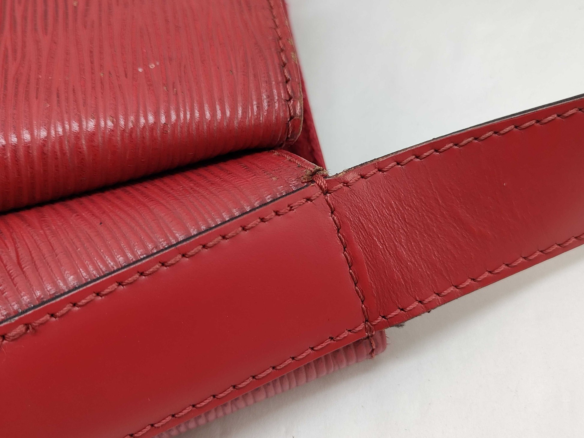LOUIS VUITTON Epi Sac de Paul M80197 Shoulder Bag