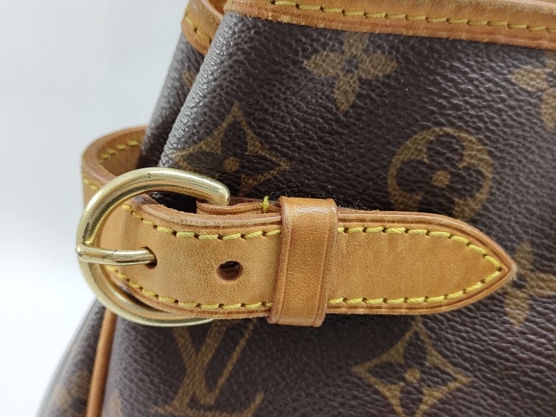 LOUIS VUITTON Monogram Batignolles Horizontal Tote Bag M51154