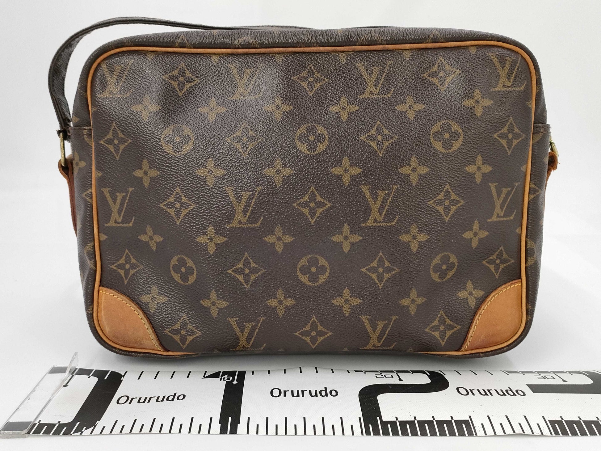 LOUIS VUITTON Monogram Nile Shoulder Bag
