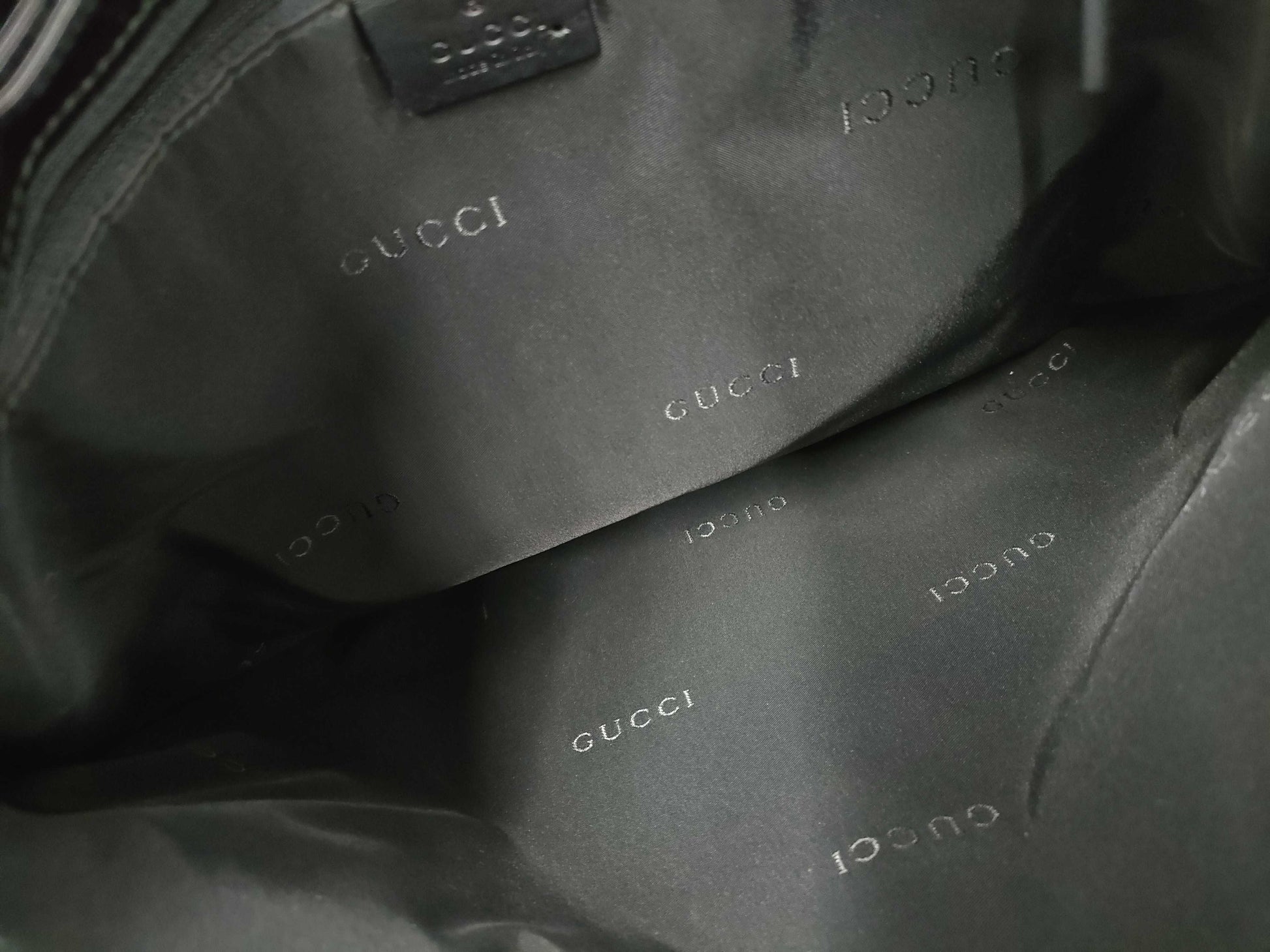 GUCCI Black Canvas Shoulder Bag