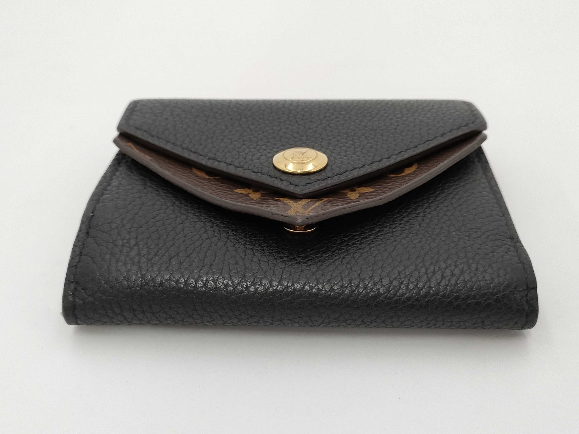 LOUIS VUITTON Monogram Folding Wallet