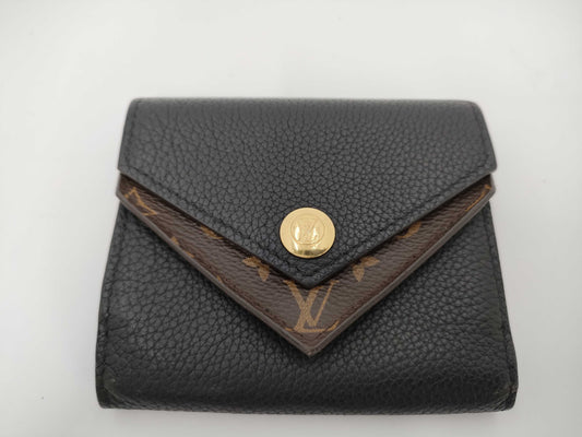 LOUIS VUITTON Monogram Folding Wallet