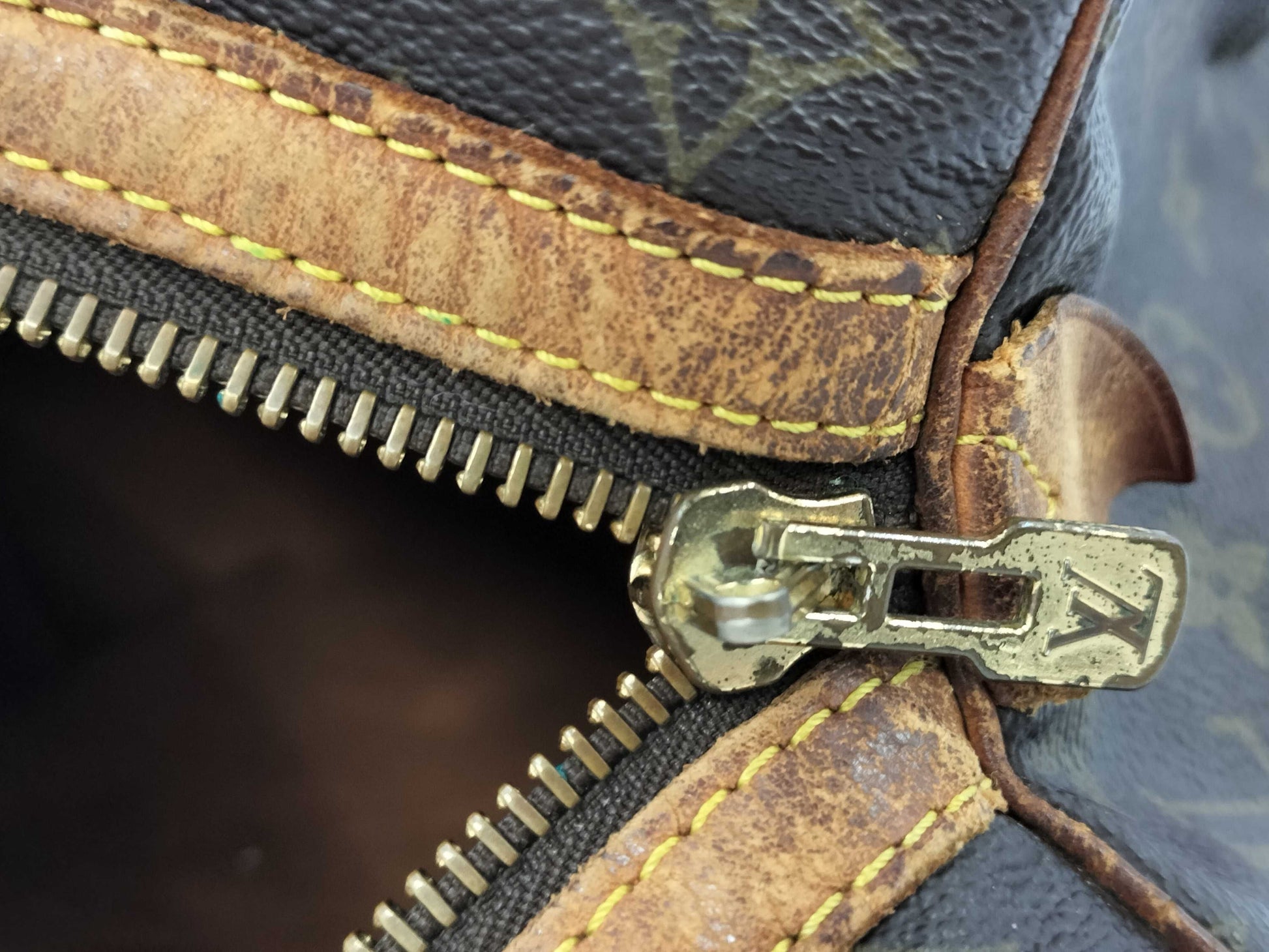 LOUIS VUITTON Monogram Sax Souple Boston Bag