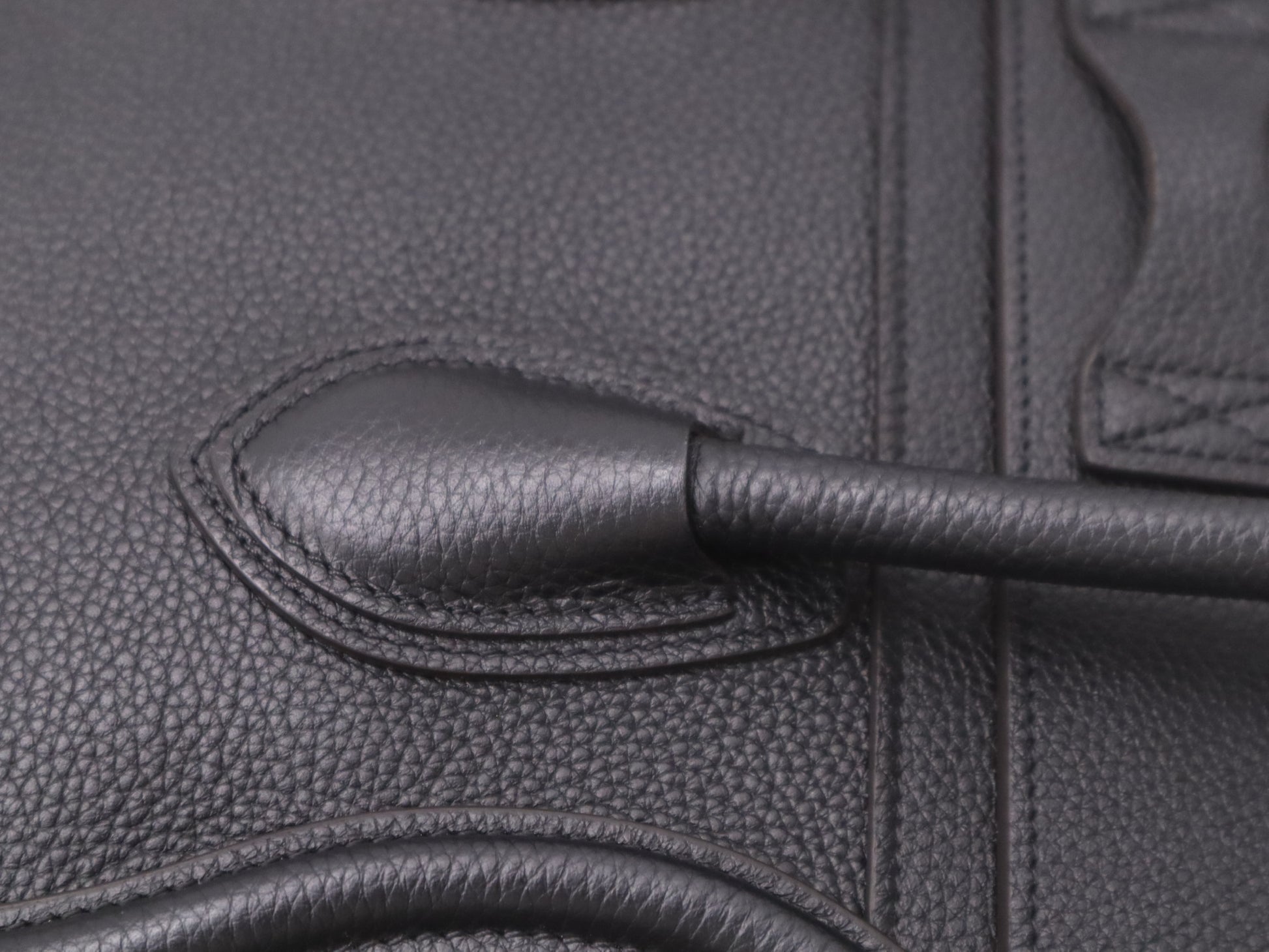 CELINE 167793 Leather Luggage Micro Shopper in Black with Dust Bag