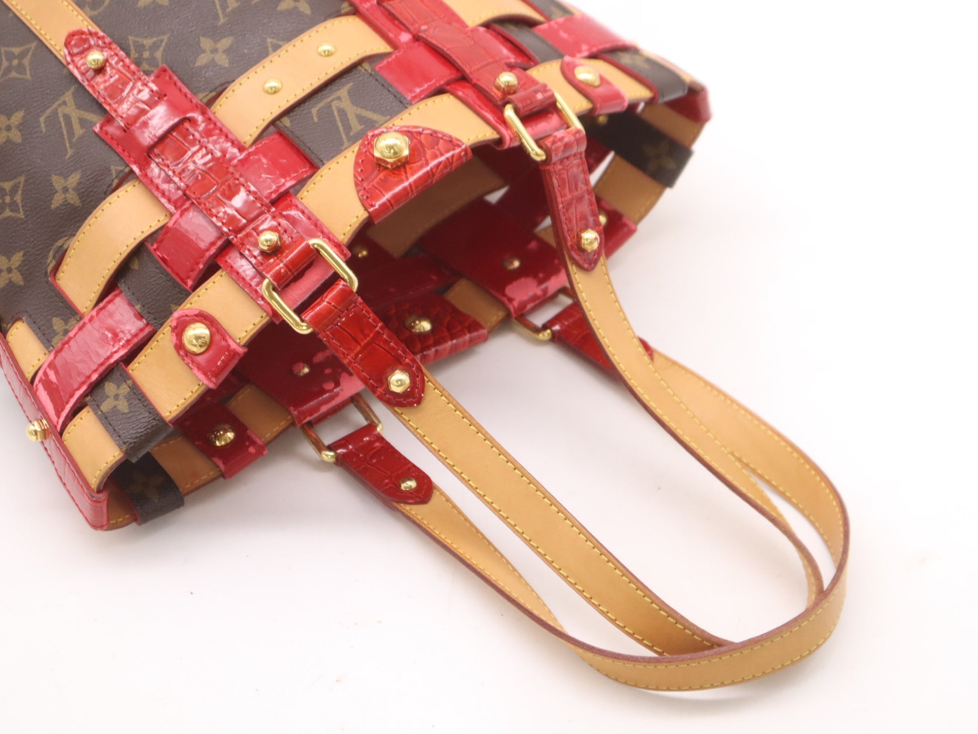 LOUIS VUITTON M95613 Monogram Ruby Neo Bucket Rouge Tote Bag