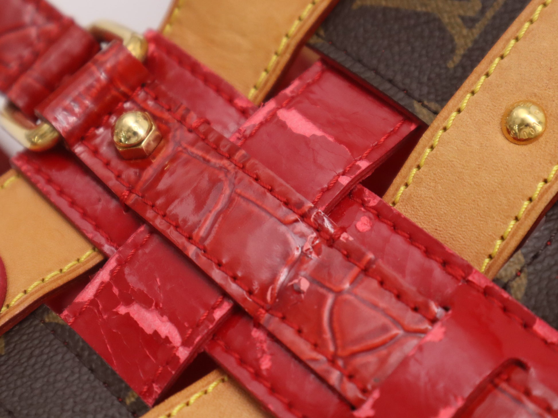 LOUIS VUITTON M95613 Monogram Ruby Neo Bucket Rouge Tote Bag