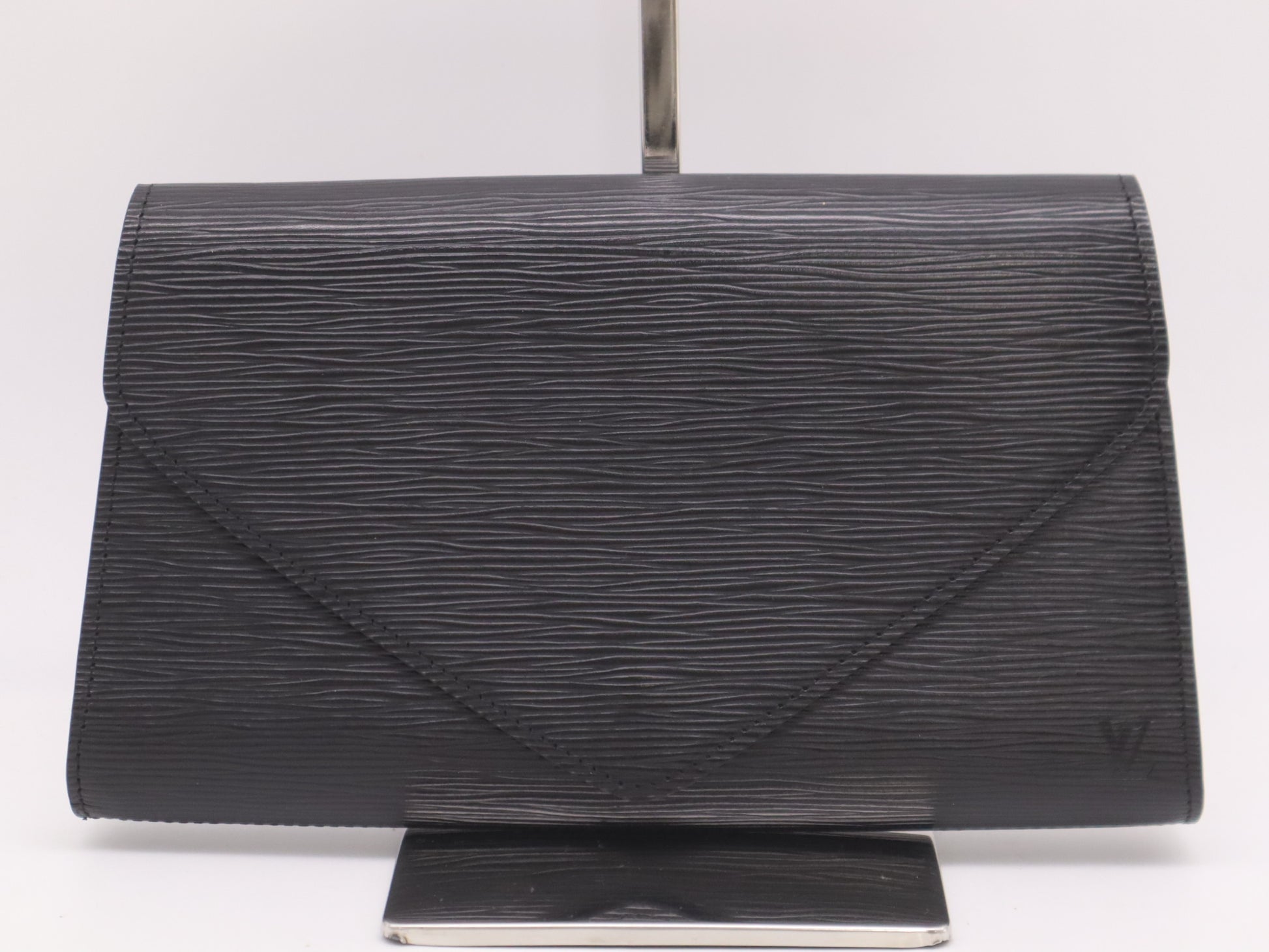 LOUIS VUITTON M52632 Epi Art Deco Noir Second Bag