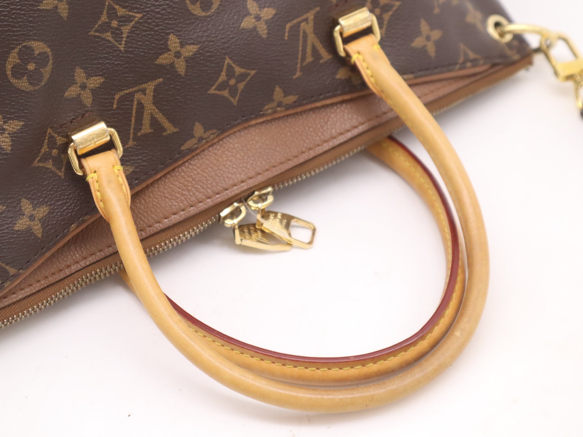 LOUIS VUITTON M40907 Monogram Pallas Avane Handbag with Shoulder Strap