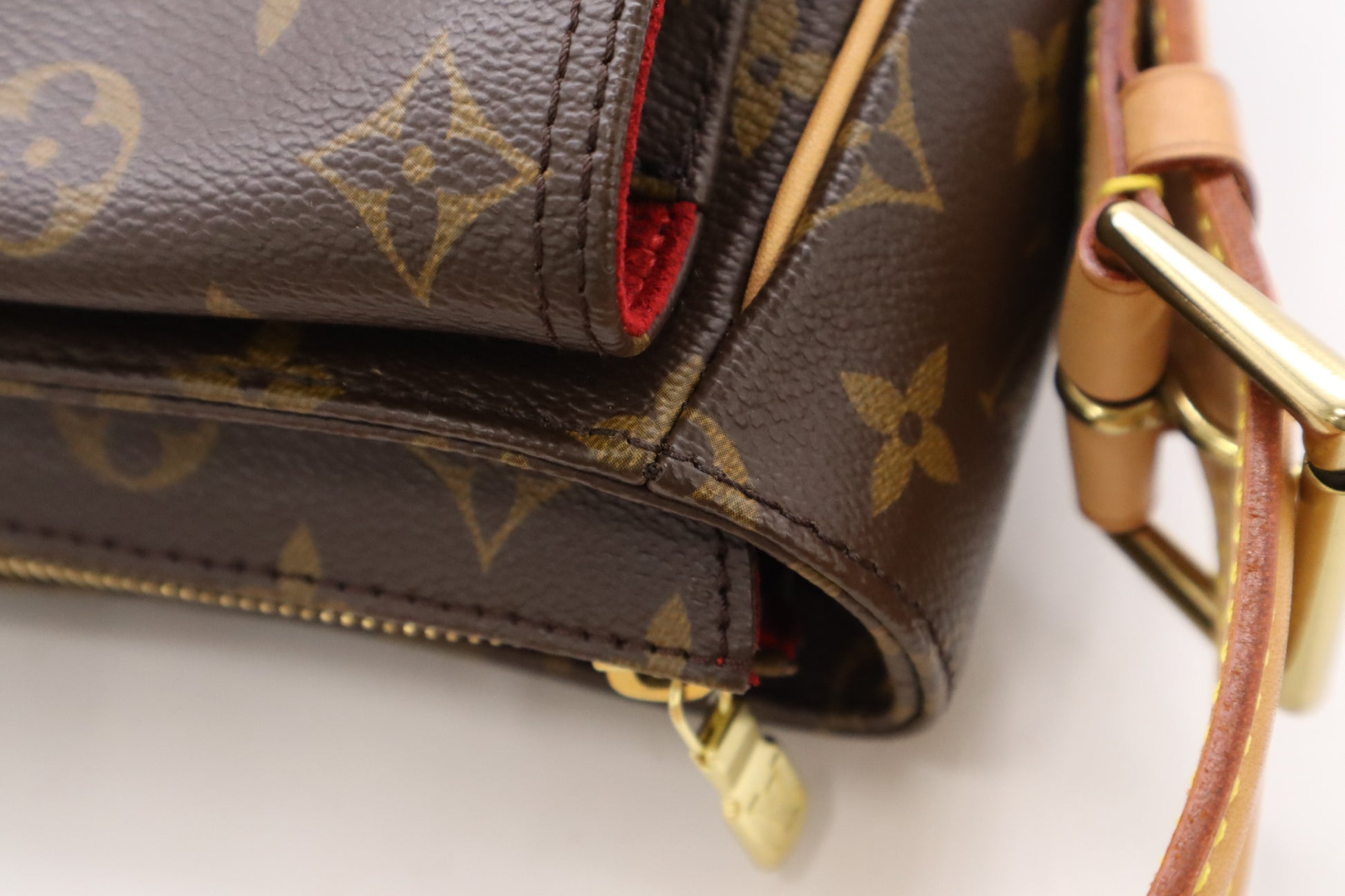 LOUIS VUITTON M51163 Monogram Viva Cite GM Shoulder Bag