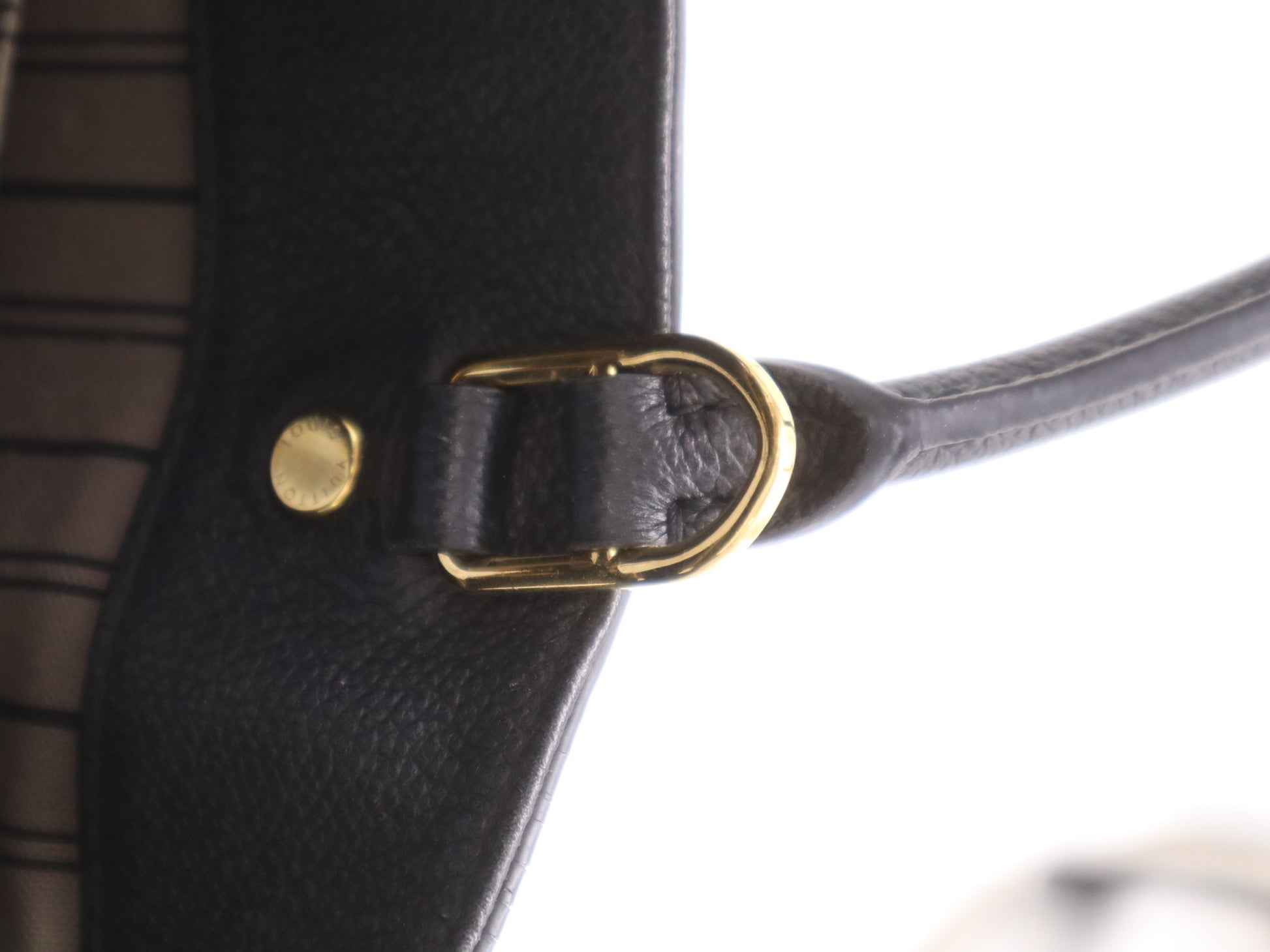 LOUIS VUITTON M41069 Empreinte Montaigne GM Noir Handbag