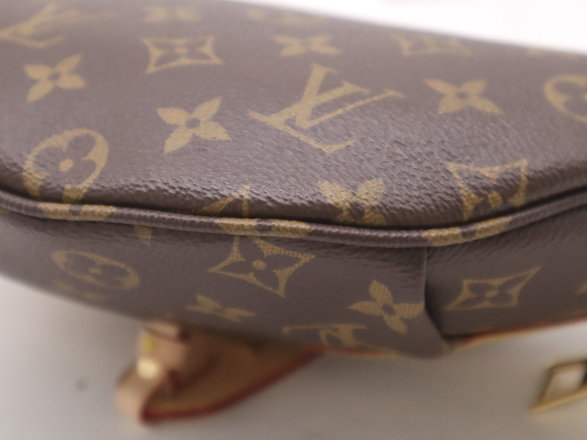 LOUIS VUITTON M46784 Monogram High Rise Waist Bag RFID Enabled 