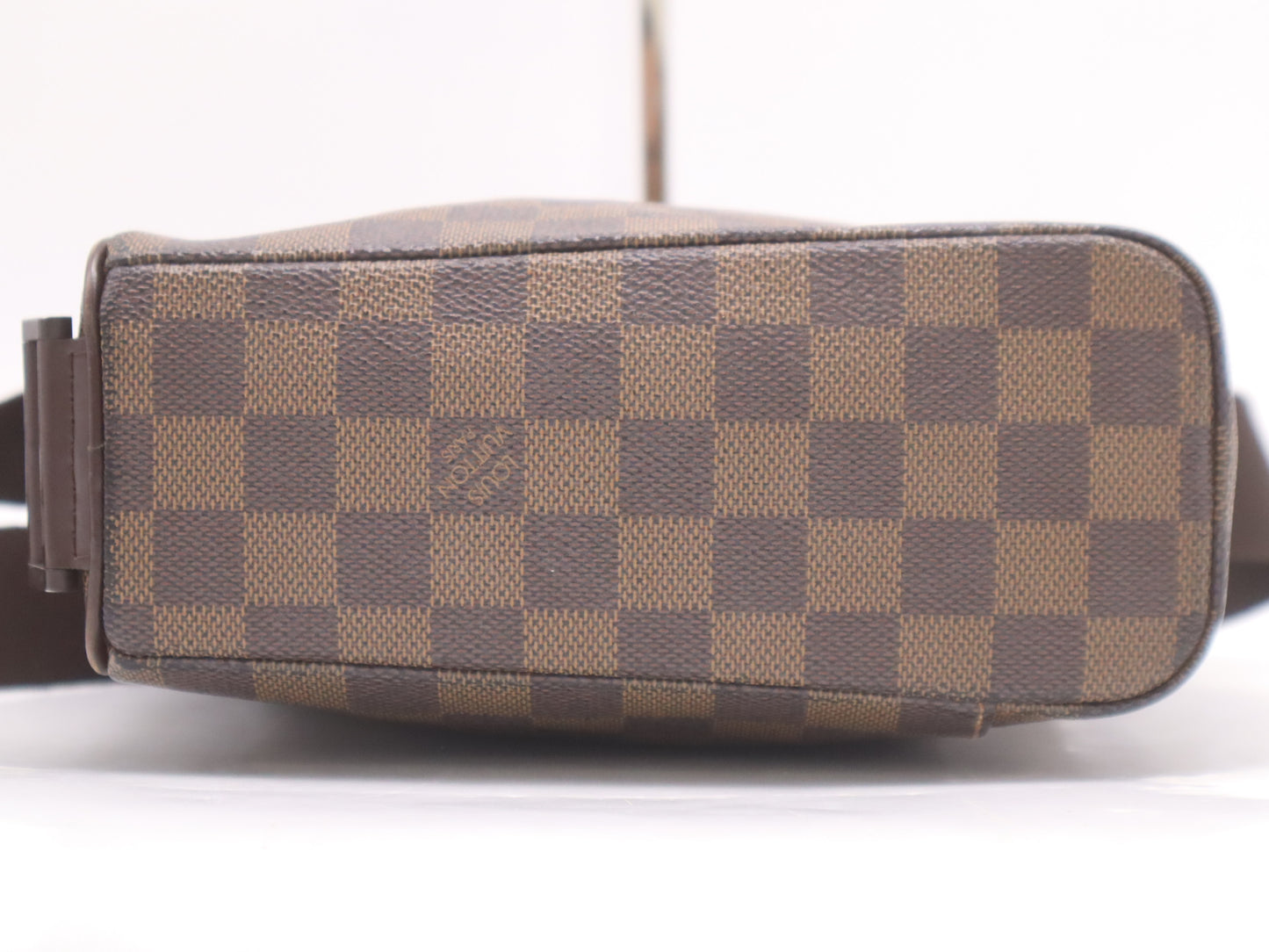 LOUIS VUITTON N41442 Damier Olaf PM Shoulder Bag