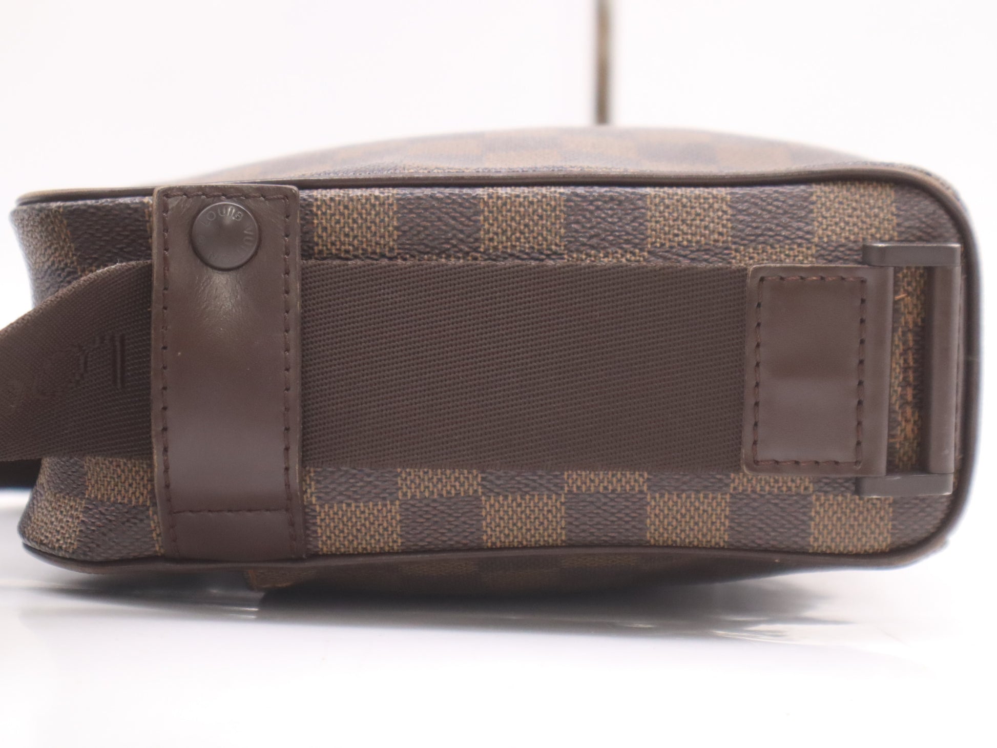 LOUIS VUITTON N41442 Damier Olaf PM Shoulder Bag