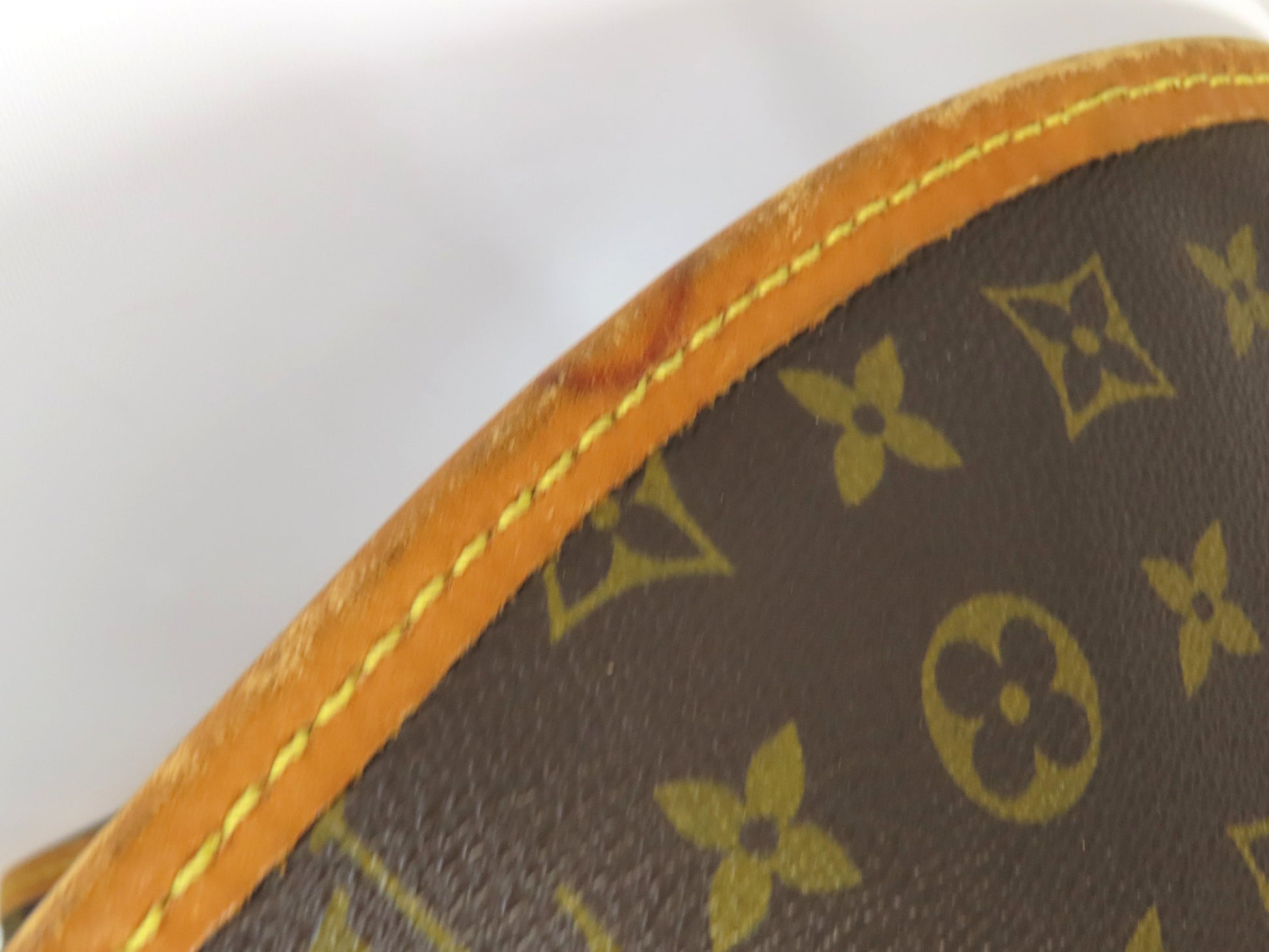 LOUIS VUITTON LV Garment M23434 Bag