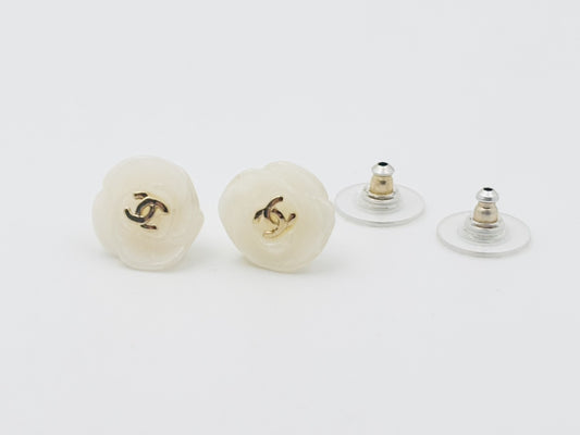 CHANEL Coco Mark Camellia Earrings 02P Resin Plastic White Earrings