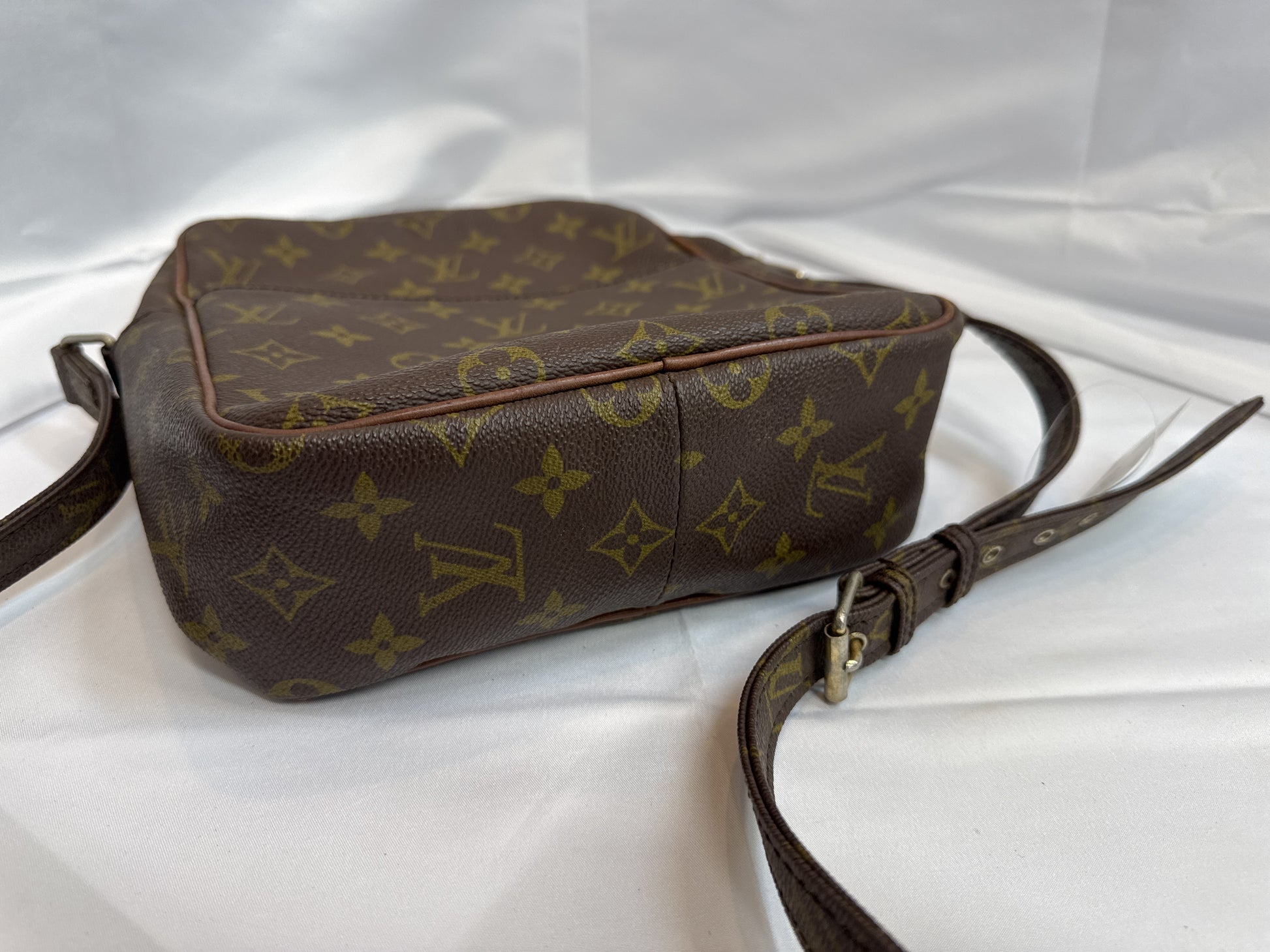LOUIS VUITTON Monogram Danube GM Shoulder Bag