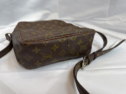 LOUIS VUITTON Monogram Danube GM Shoulder Bag