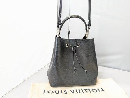 LOUIS VUITTON LV Epi NeoNoe Shoulder Bag