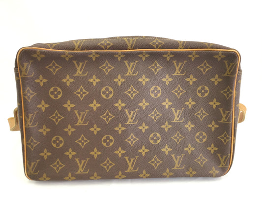 LOUIS VUITTON Monogram Sac Bandouliere Shoulder Bag