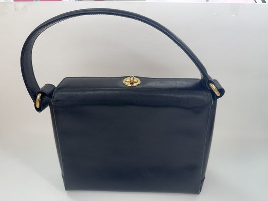 GUCCI Vintage Leather Handbag in Black with Pouch