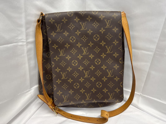 LOUIS VUITTON M51256 Musette Shoulder Bag