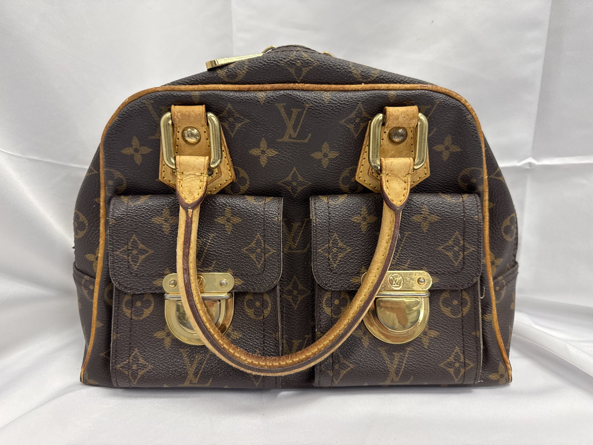 LOUIS VUITTON Manhattan PM Handbag