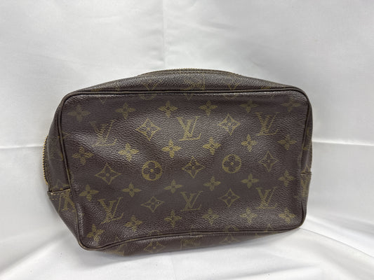 LOUIS VUITTON Truss Toilette 23 Second Bag
