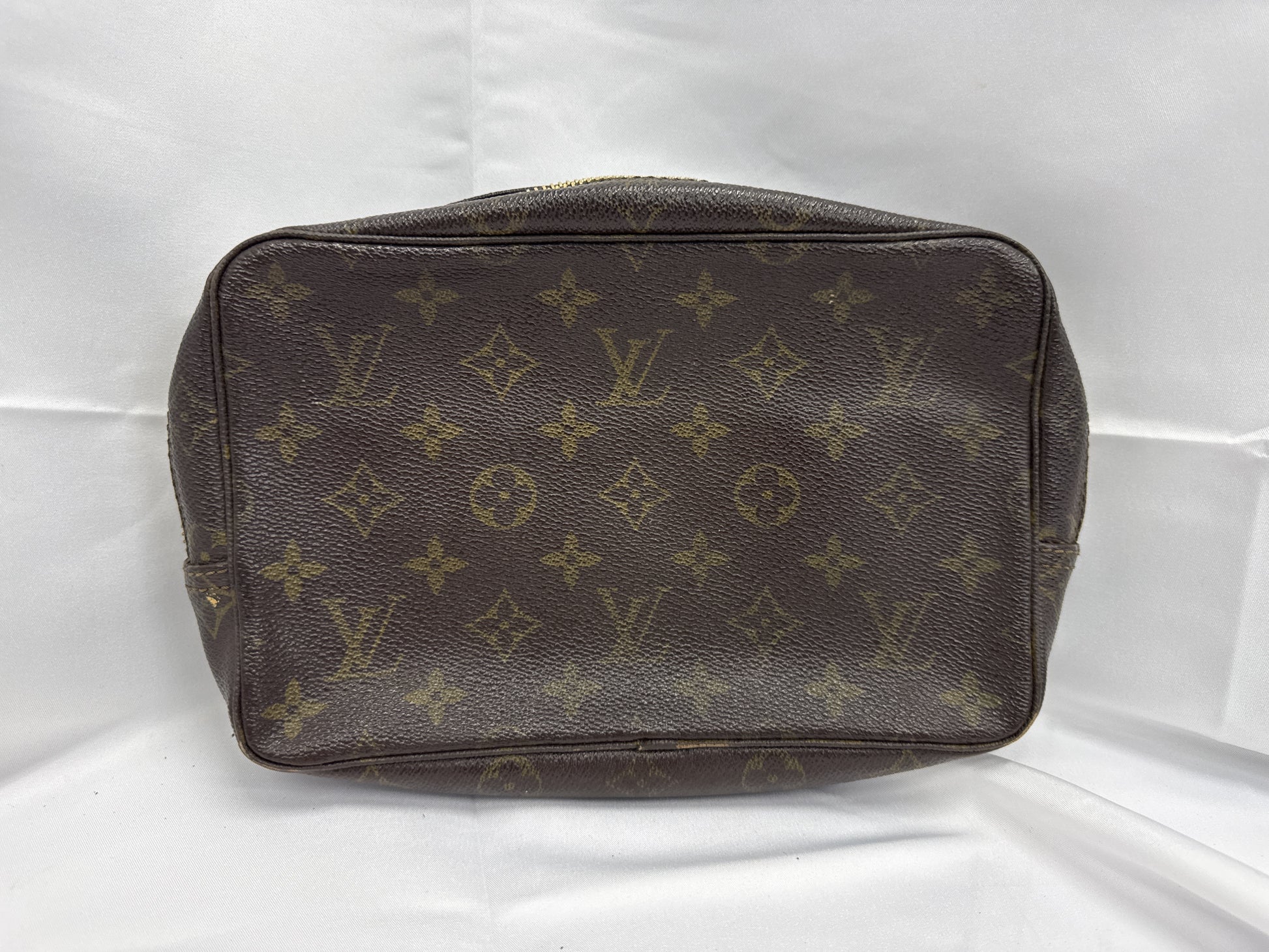 LOUIS VUITTON Truss Toilette 23 Second Bag