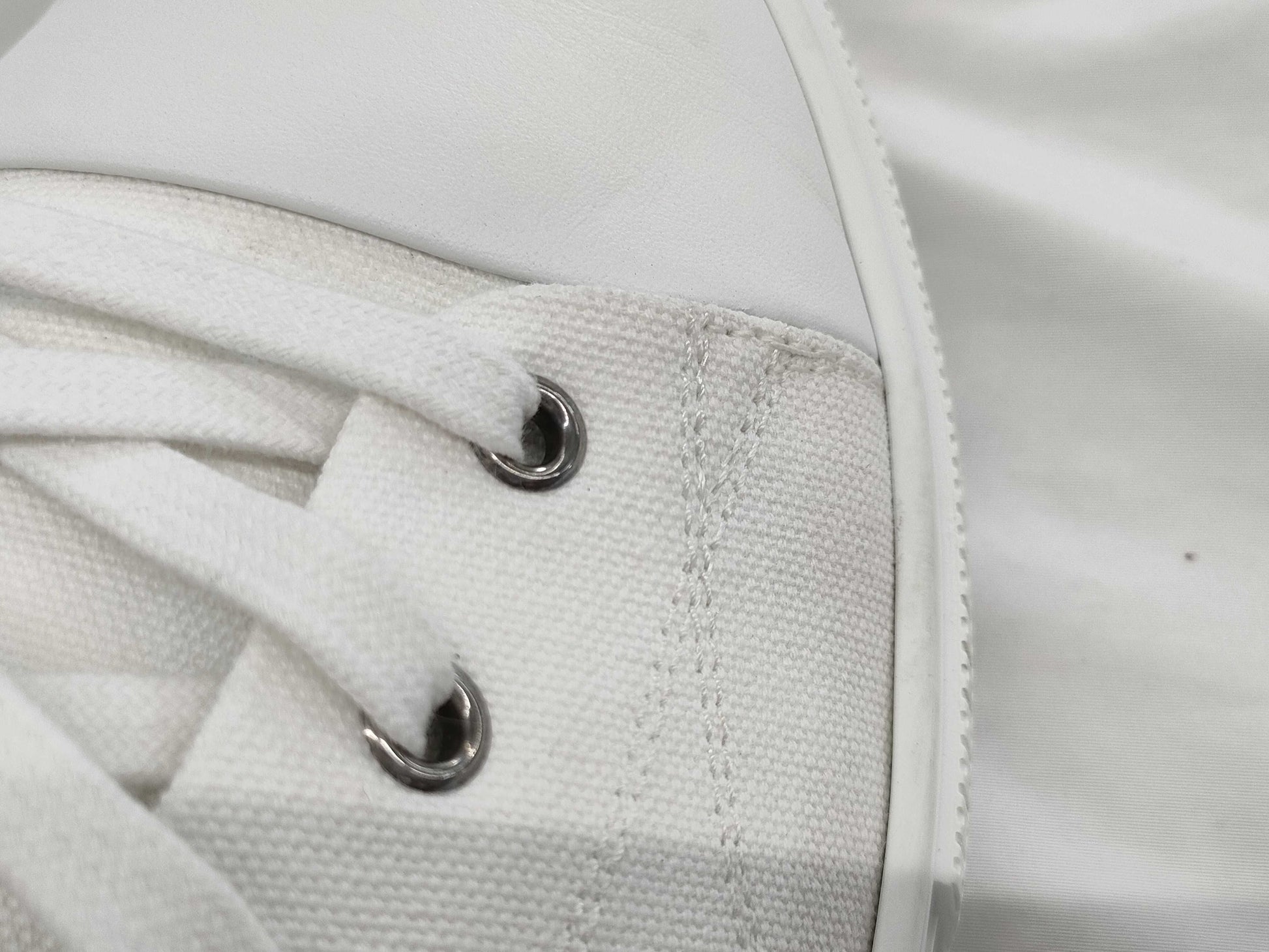 HERMES Iriko Sneakers with Replacement Laces, Purchased January 24, 2025, Size 43.5